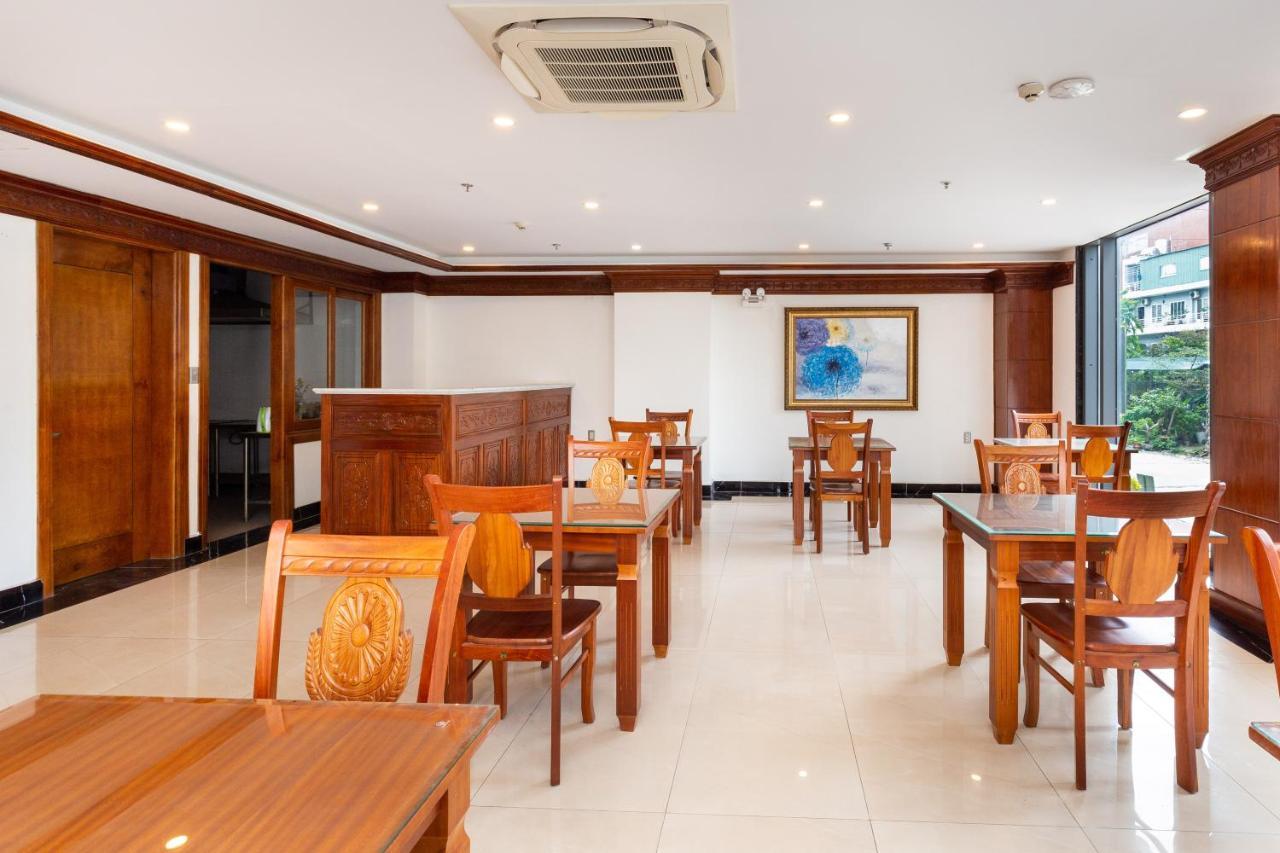 Silk Hong Ha Airport Hotel Thành Pho Ho Chí Minh Esterno foto