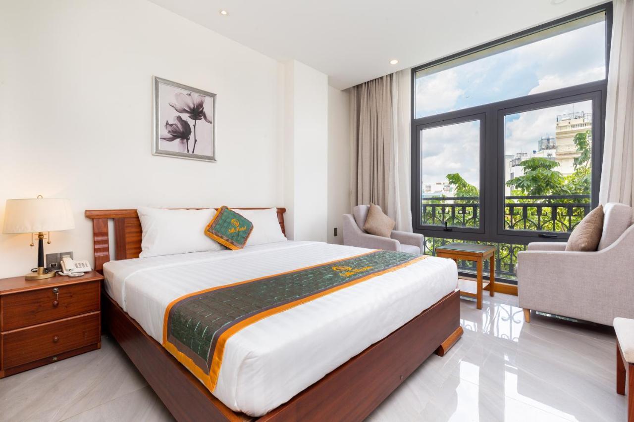 Silk Hong Ha Airport Hotel Thành Pho Ho Chí Minh Esterno foto