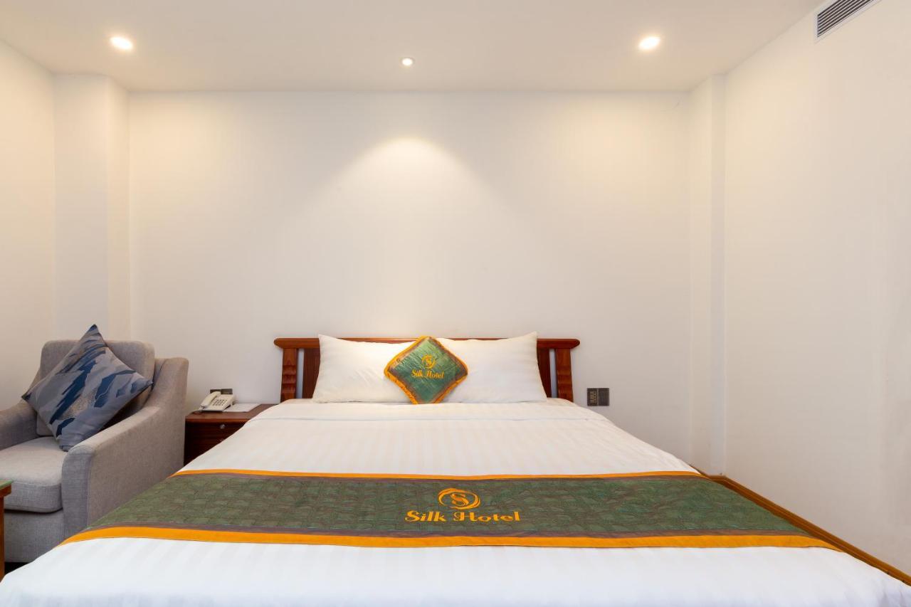 Silk Hong Ha Airport Hotel Thành Pho Ho Chí Minh Esterno foto