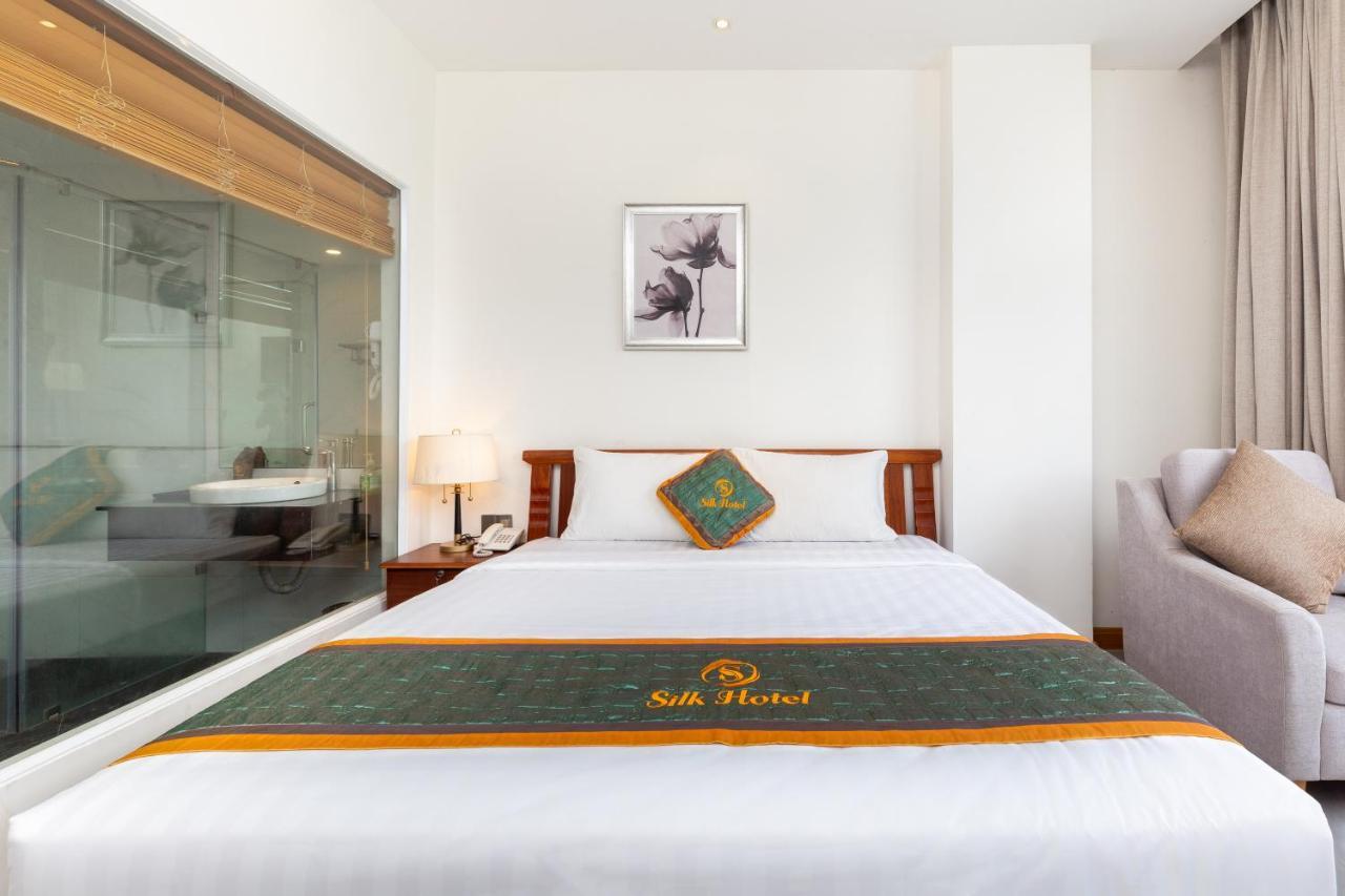 Silk Hong Ha Airport Hotel Thành Pho Ho Chí Minh Esterno foto
