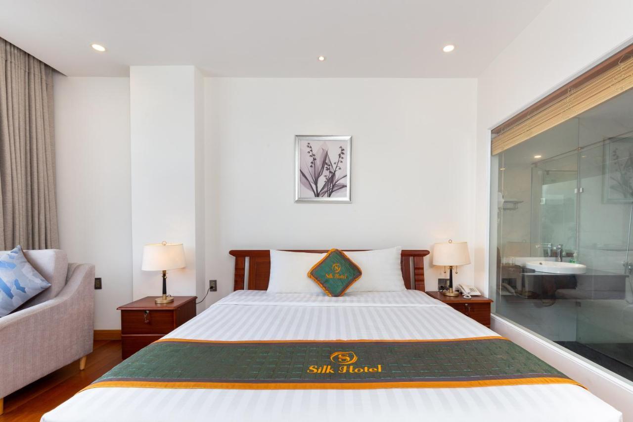 Silk Hong Ha Airport Hotel Thành Pho Ho Chí Minh Esterno foto